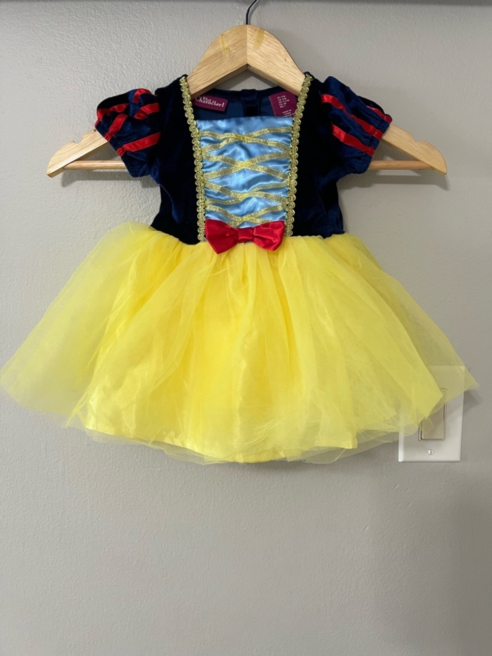 Princess Costume Dress Baby Girls 12M Yellow Tulle Halloween Dress Up